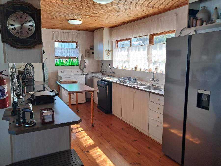 4 Bedroom Property for Sale in Dana Bay Western Cape